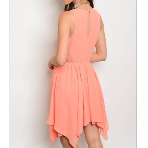 NWT Swing Trapeze Asymmetrical Handkerchief Dress - Picture 2 of 3